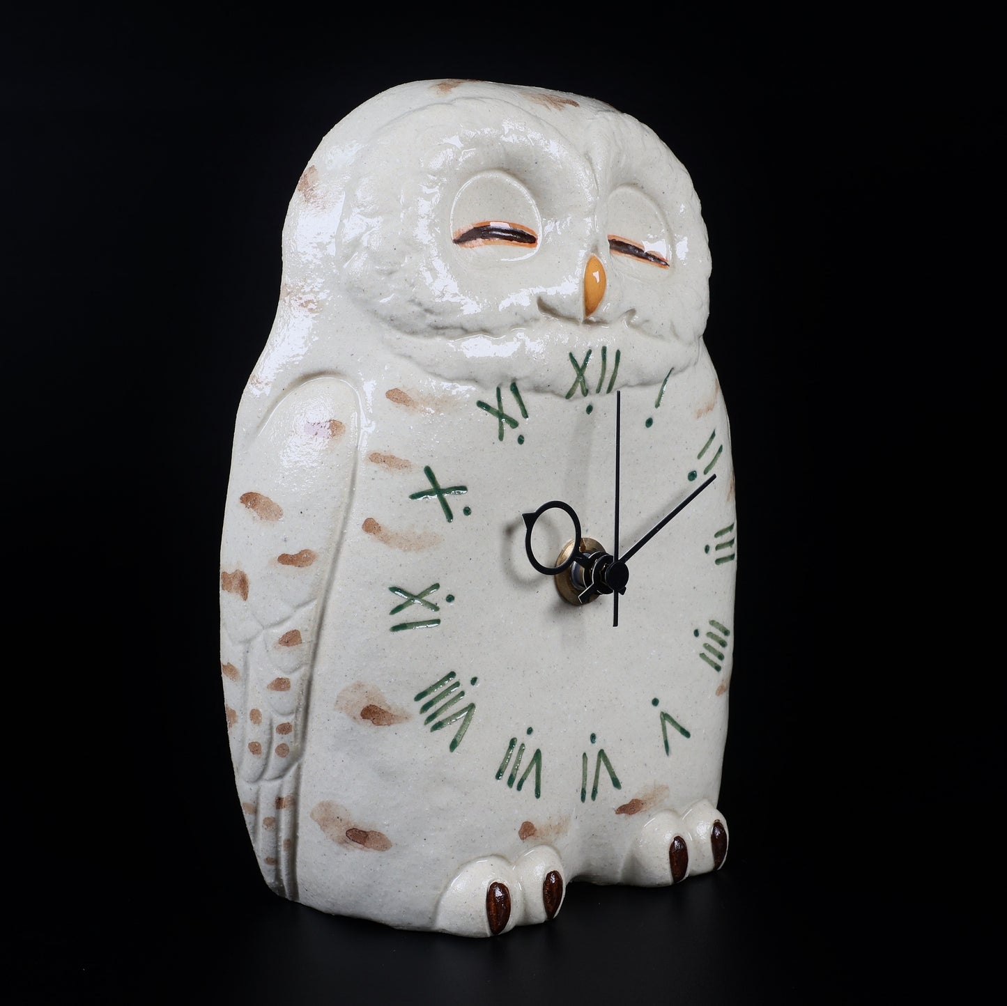 Owl clock, Owl shaped analog clock, Owl shaped table clock, Free shipping