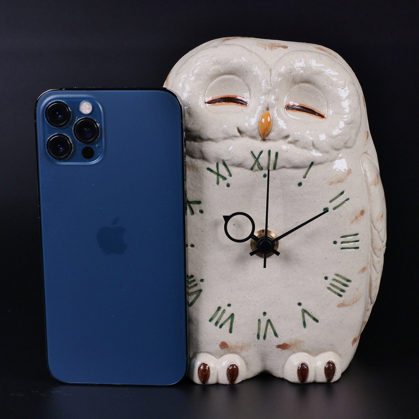 Owl clock, Owl shaped analog clock, Owl shaped table clock, Free shipping