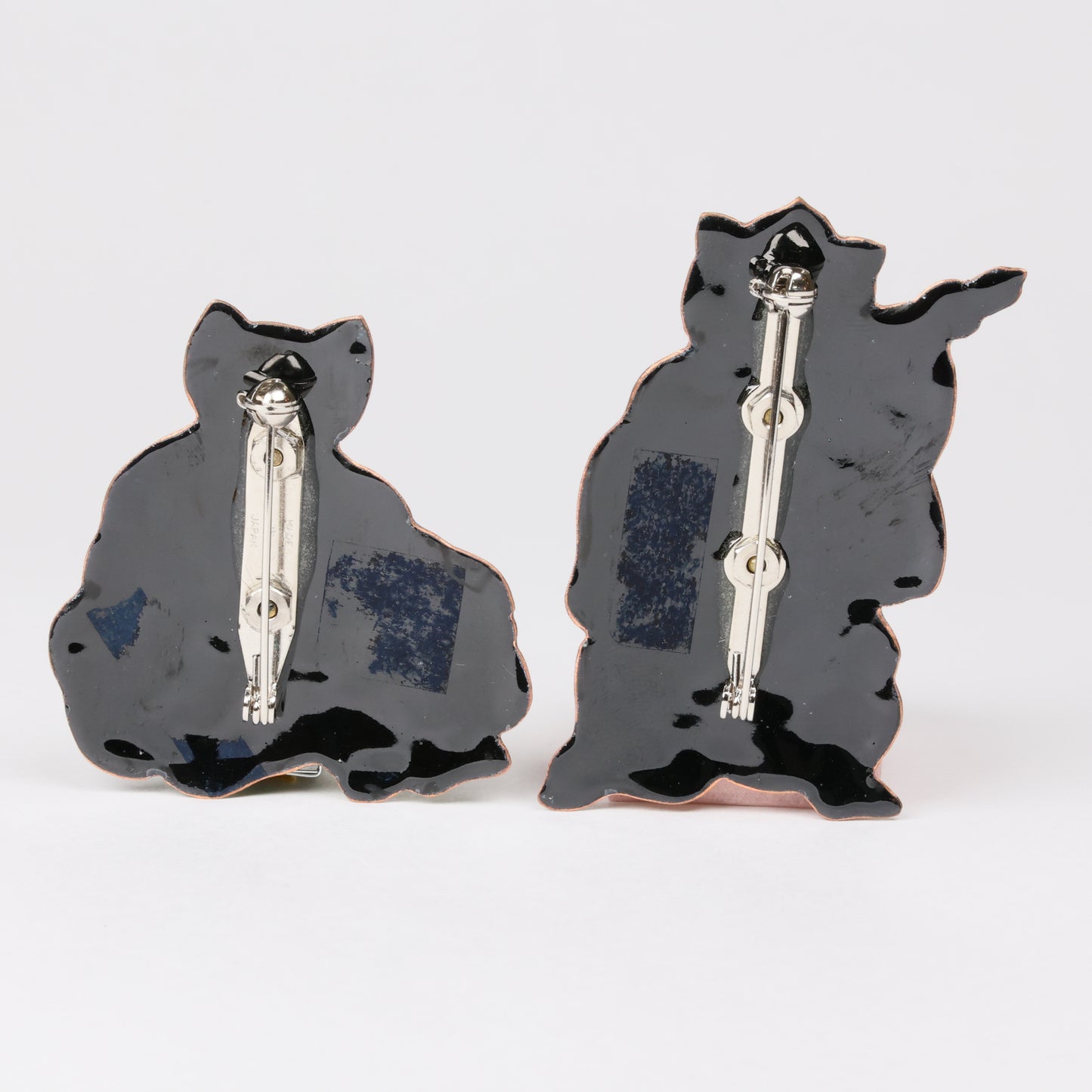 Ganjincho Cat Brooch Set〈Yoshitsune & Benkei〉|Cloisonné Artisan Jewelry | Handmade Cloisonné Enamel Jewelry | Japanese Artisan Accessory