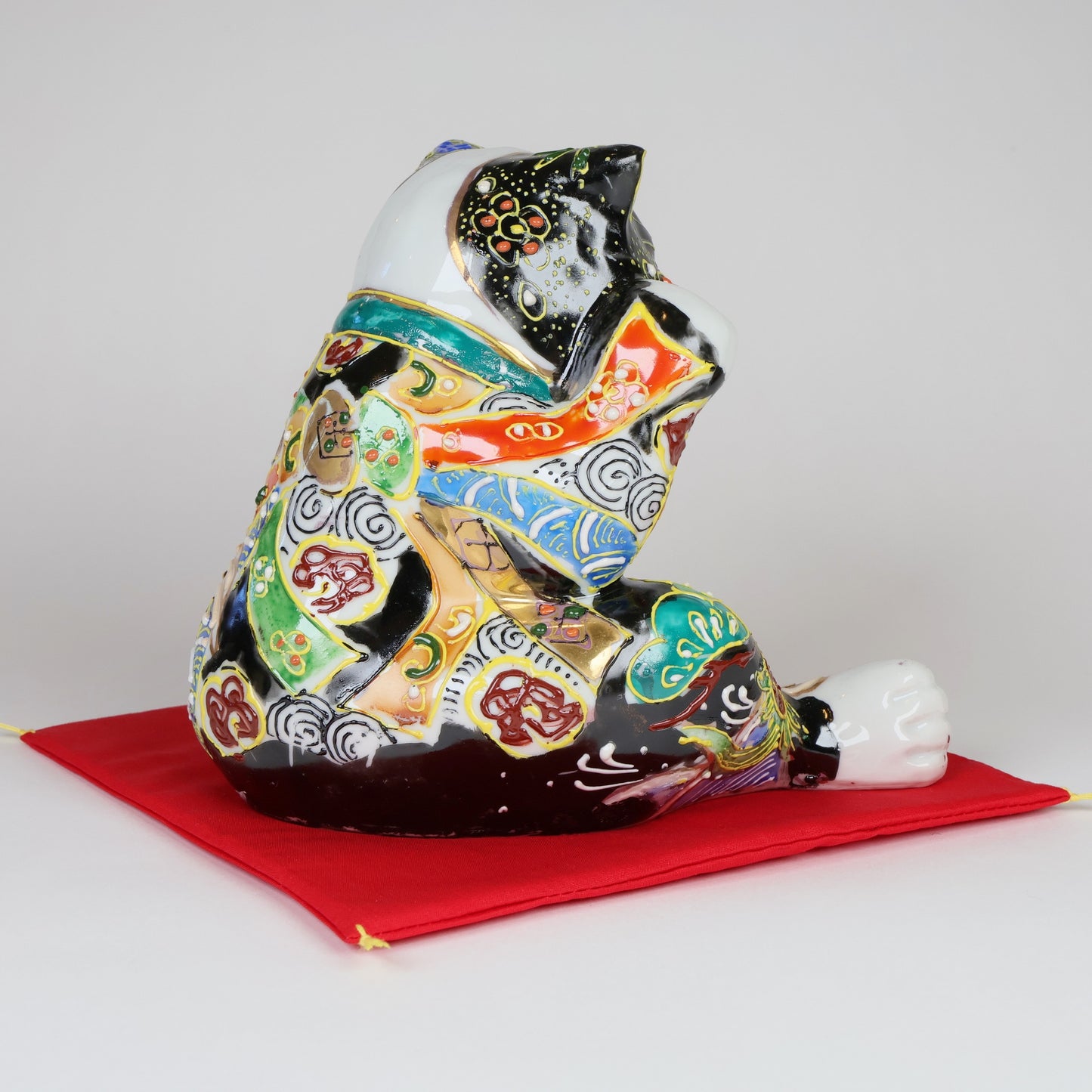 Lucky cat, Kutaniyaki Manekineko, Beckoning cat, Kutani Beckoning cat, Kutani Porcelain Maneki Neko, Made in Japan, Free shipping