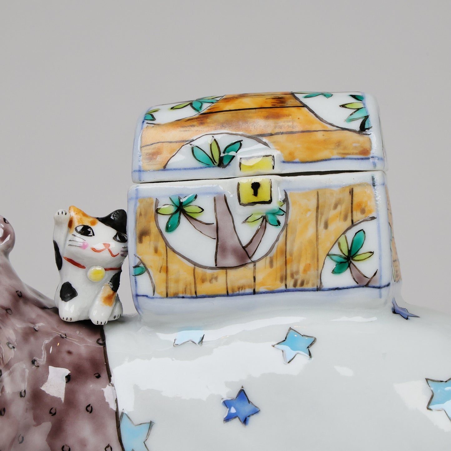 Ceramic Baku & Cat Figure set, Charming Duo of Dreams and Whimsy, Made in Japan, Free shipping