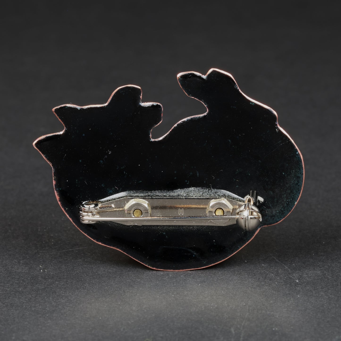 Enamel Cat Brooch | Shippoyaki | Handcrafted Art Jewelry | Japanese cloisonné | Japanese Cloisonné Cat Pin | Artisan Cat Brooch from Japan