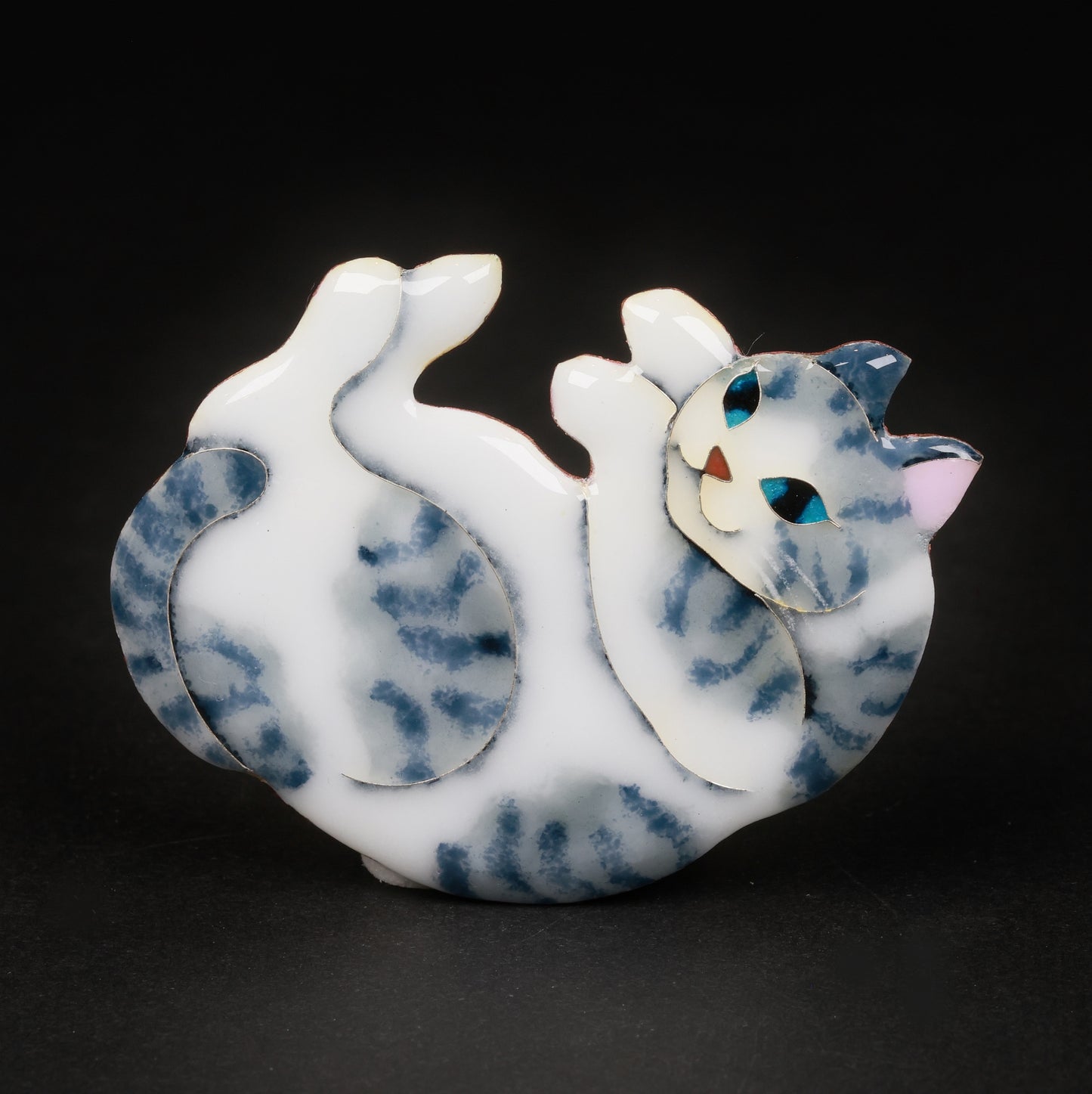 Cat Cloisonné Brooch | Handcrafted Artisan Jewelry with a Quiet Story | Japanese Craft | Japanese Cloisonné Cat Pin | Brooch | Elegant Artisan Accessory