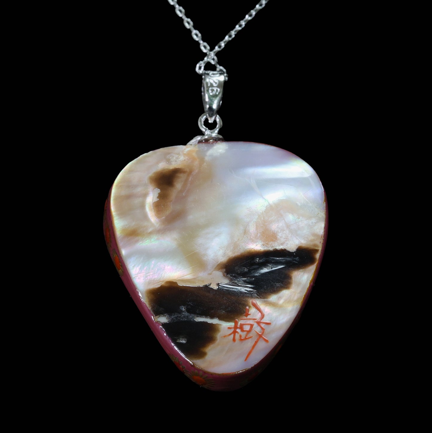 Lacquer Urushi pendant, Makie pendant, Mabe pearl pendant, Lacquer pendant, Flower, Free shipping, Hanagatari