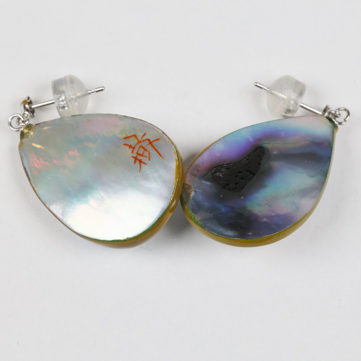 Lacquer Urushi Earrings, Lily Earrings, Japanese Lacquer Earrings, Mabe Pearl Earrings, Lacquer Makie Earrings, Free shipping