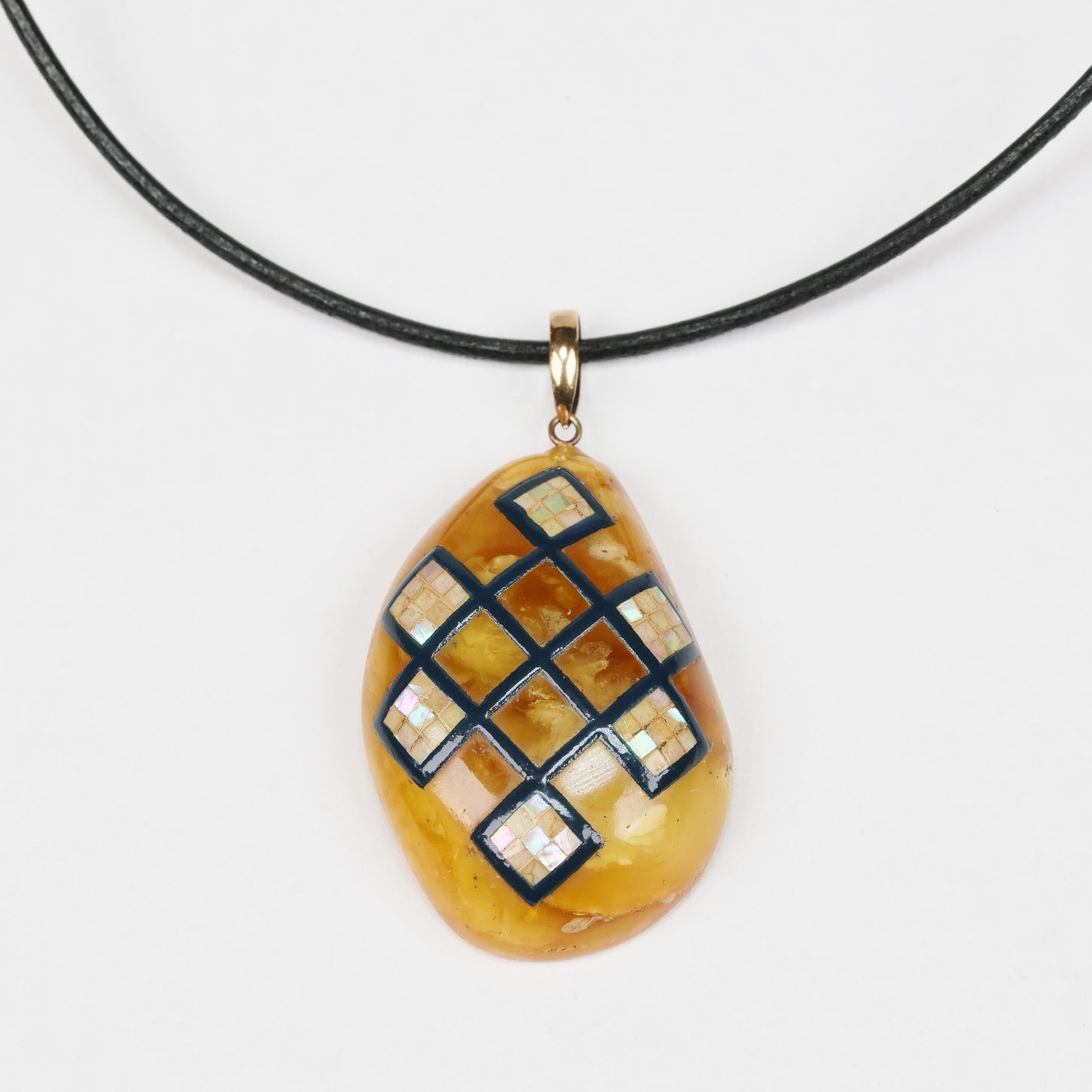 Lacquer Urushi pendant, Japanese Lacquer pendant, Ulzihee pendant, Makie pendant, Lacquer Makie pendant, Pendant with Ulzihee, Yellow Amber pendant, Free shipping
