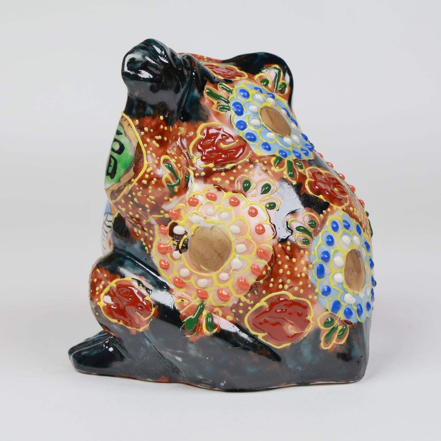 Kutani Lucky Frog Figurine|Black Ceramic Frog with Left Hand Raised for Fortune & Protection