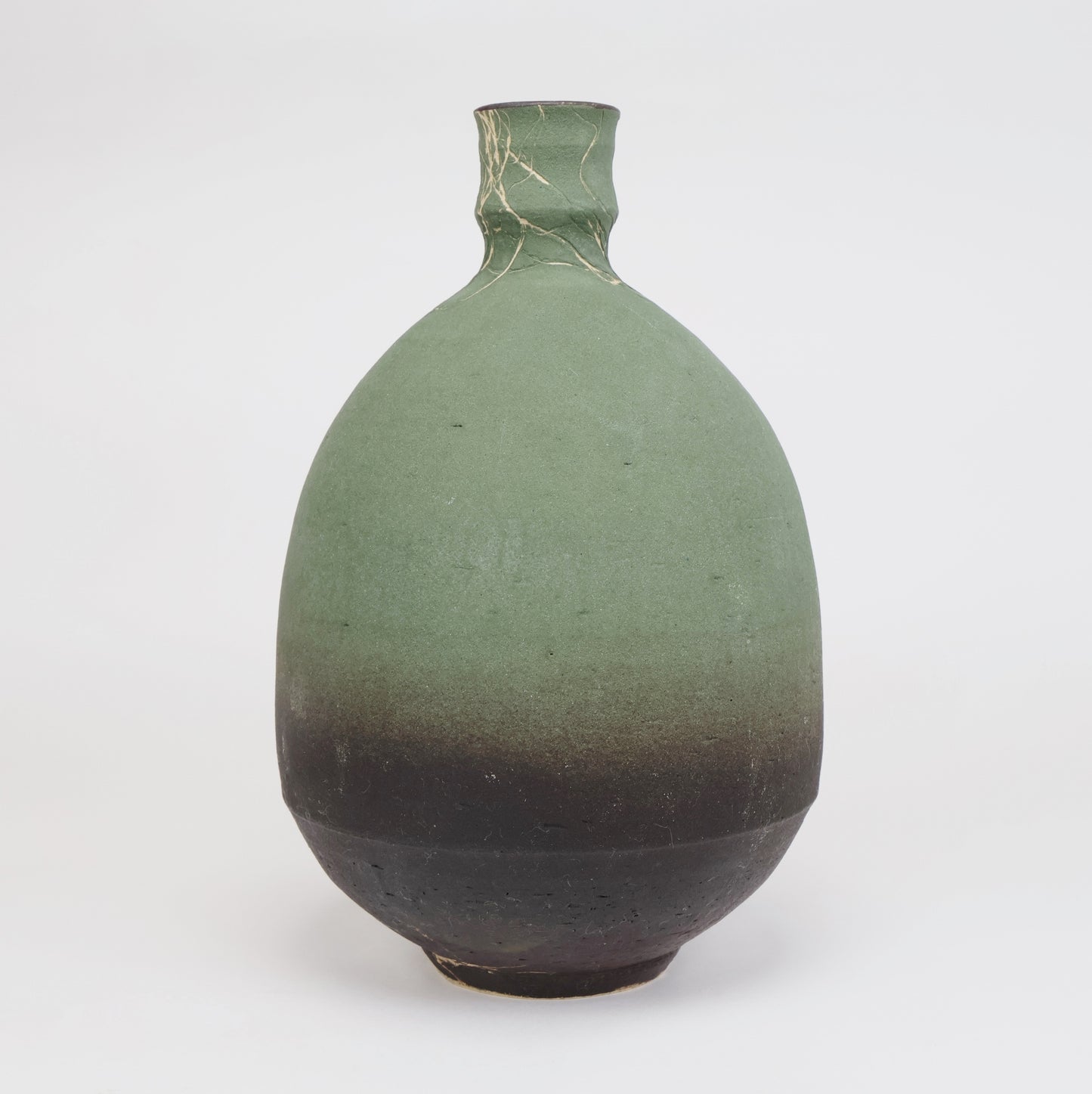 Kasama Ware Bud Vase “Raiju”|By Masami Kobayashi | Japanese pottery vase | Japanese art ceramics