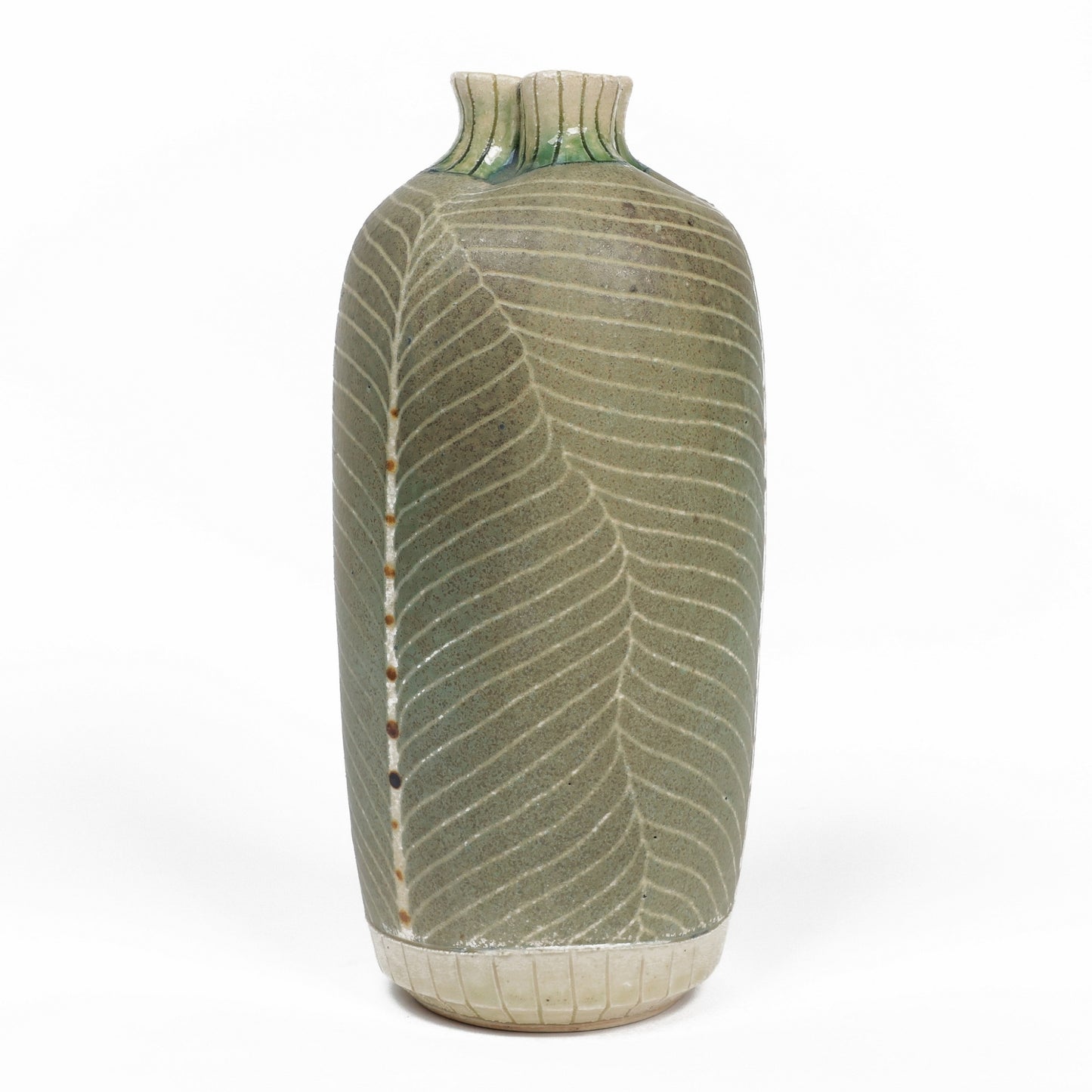 Vase, veined pattern, Leaves pattern vase, Japanese handmade vase, made in Japan, Free shipping