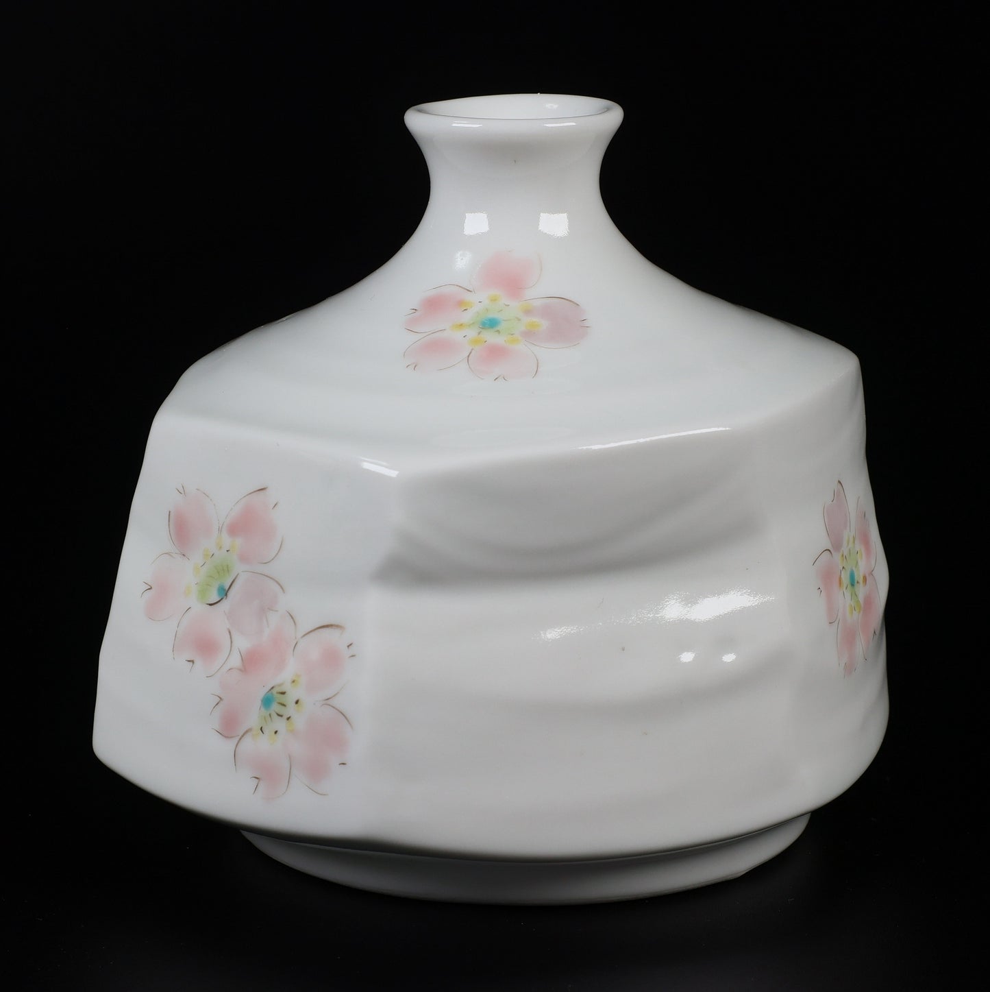 Wind-Blossom Sakura | Kutani Porcelain Bud Vase | Kutani ware | Japanese porcelain vase | Sakura bud vase | Japanese flower vase | handmade Japanese ceramics | minimalist vase | cherry blossom decor | Made in Japan