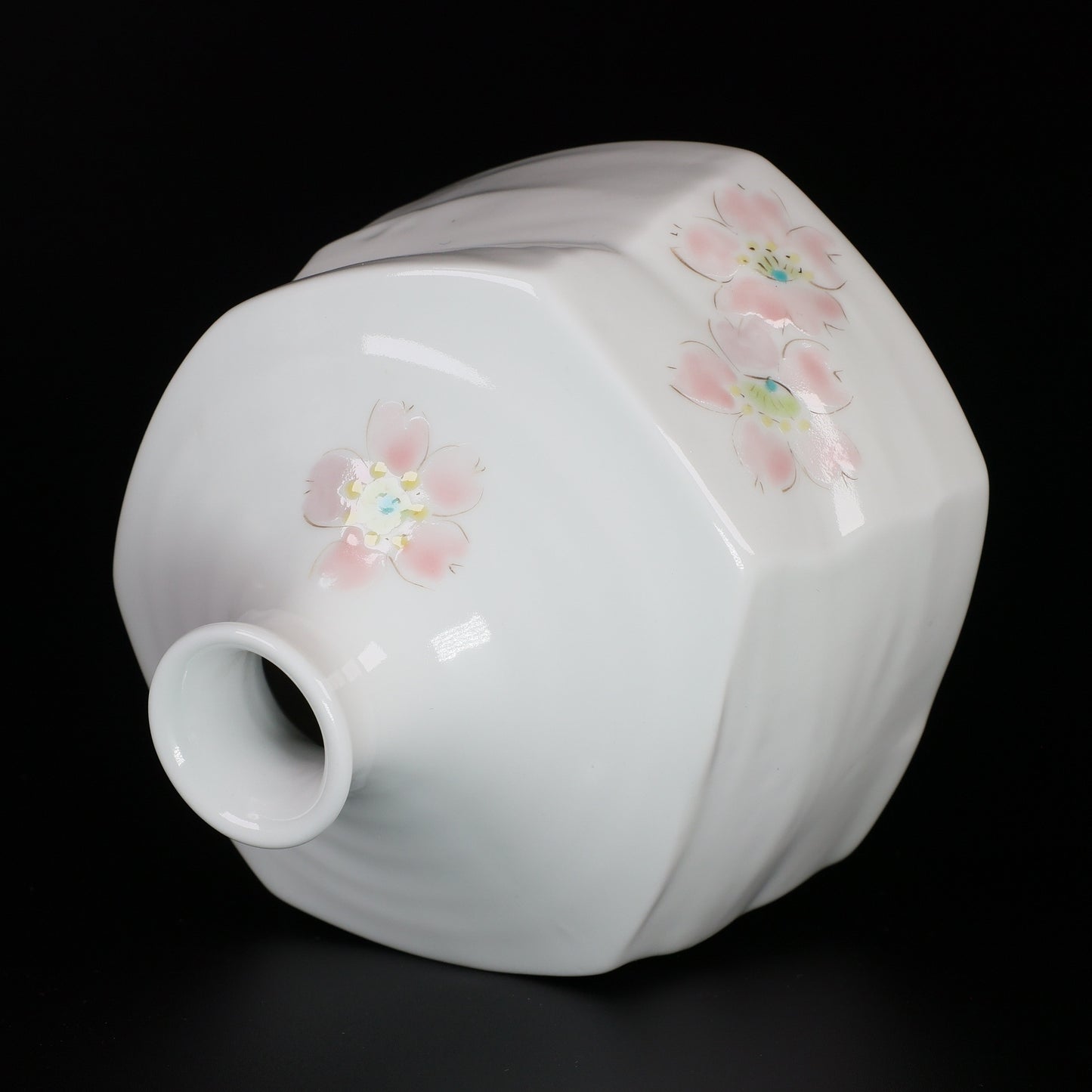 Wind-Blossom Sakura | Kutani Porcelain Bud Vase | Kutani ware | Japanese porcelain vase | Sakura bud vase | Japanese flower vase | handmade Japanese ceramics | minimalist vase | cherry blossom decor | Made in Japan