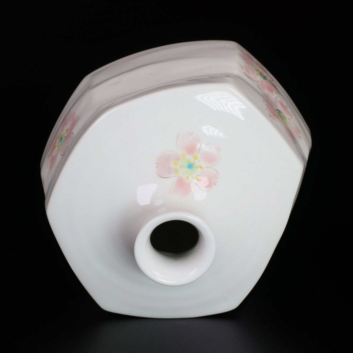 Wind-Blossom Sakura | Kutani Porcelain Bud Vase | Kutani ware | Japanese porcelain vase | Sakura bud vase | Japanese flower vase | handmade Japanese ceramics | minimalist vase | cherry blossom decor | Made in Japan