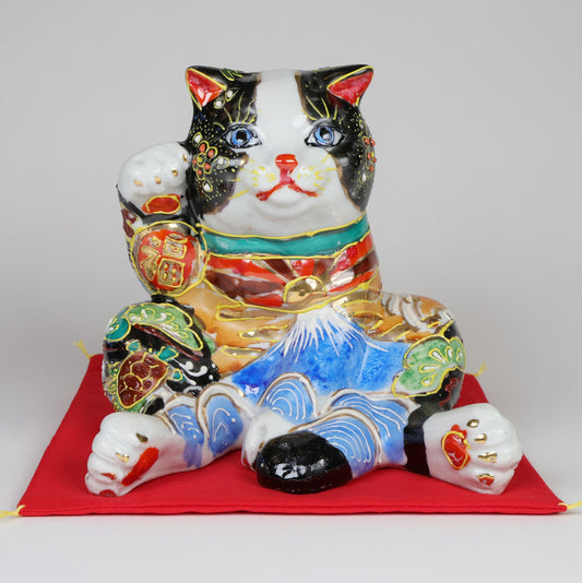 Lucky cat, Kutaniyaki Manekineko, Beckoning cat, Kutani Beckoning cat, Kutani Porcelain Maneki Neko, Made in Japan, Free shipping