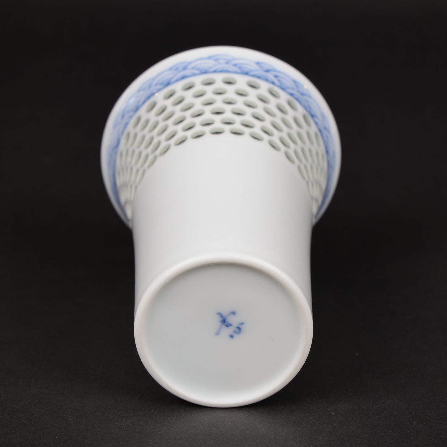 Japanese Crystal Carved Beer Glass | Seigaiha Wave Porcelain | Hasami Ware | Japanese beer glass | handmade | Made in Japan