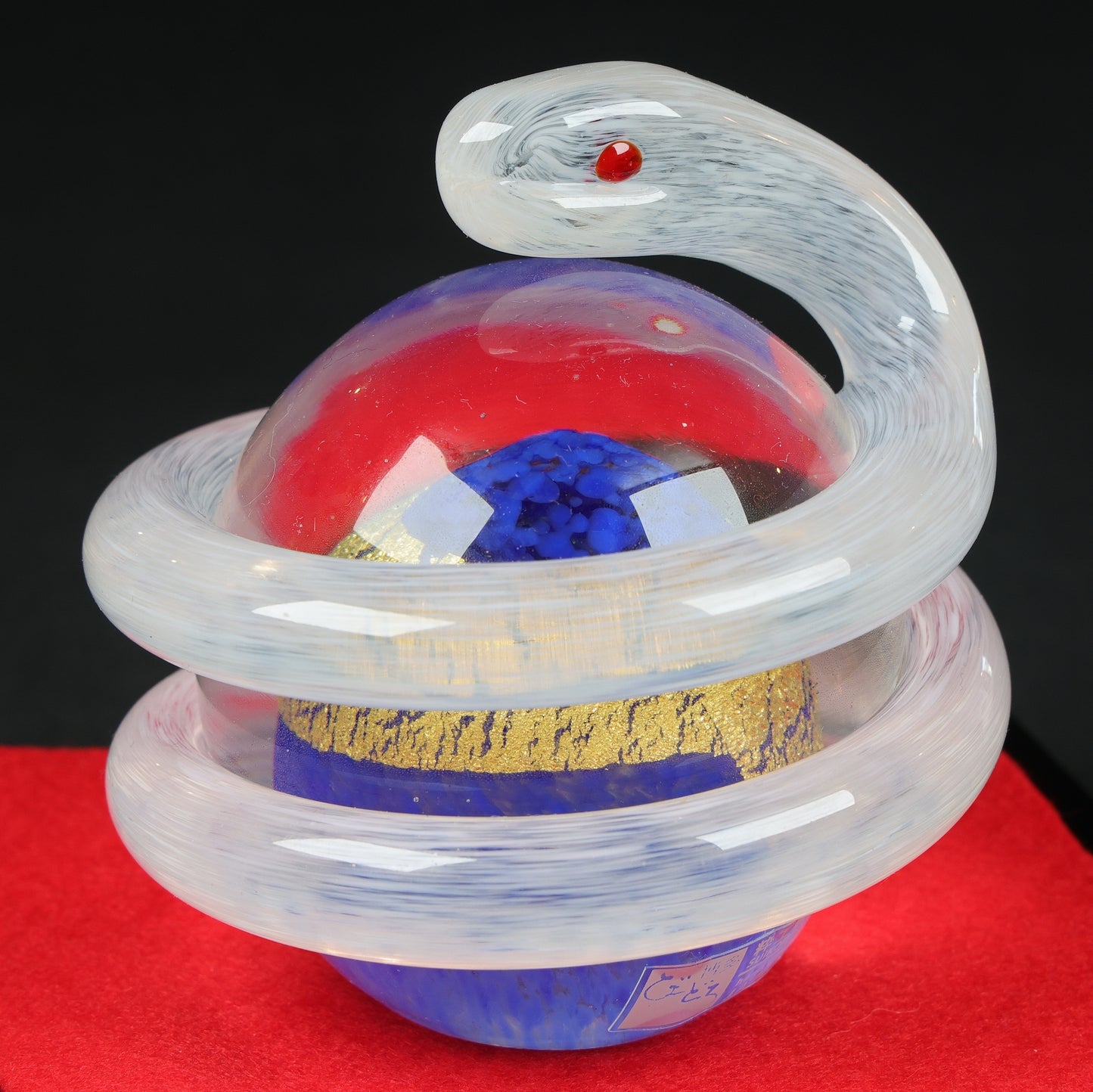 Hakata Vidro Lucky White Snake｜Gold Leaf Glass Ornament｜Symbol of Wealth, Protection & Renewal