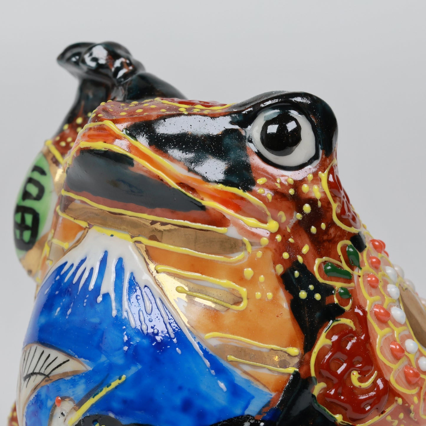 A-Un Blessing Frog | Kutani Ware | Black Kutani Figurine for Fortune & Prosperity | Made in Japan