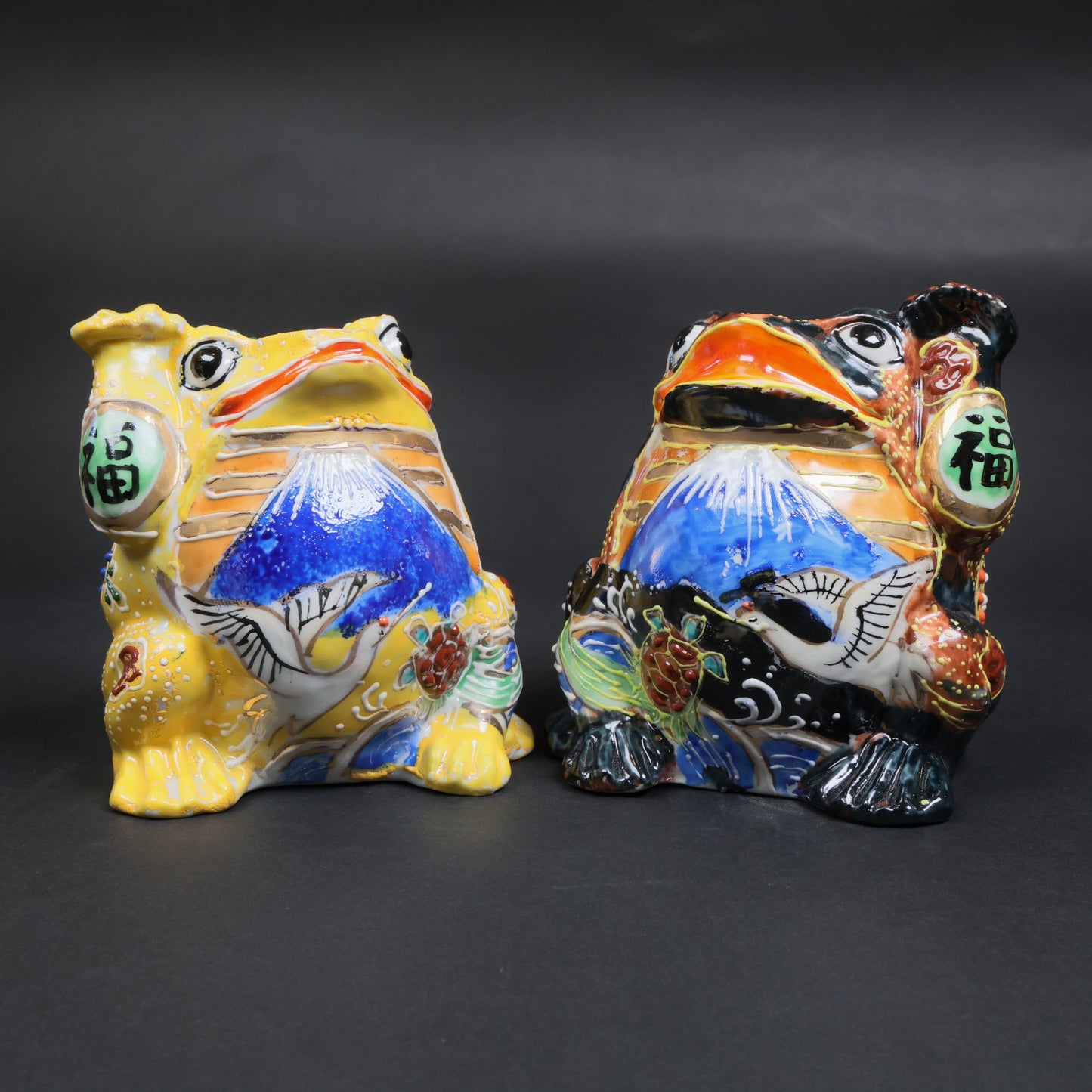 Kutani Ware Lucky Frog Pair (Yellow × Black) | Symbol of Prosperity, Protection & Harmony | Kutani A-Un Lucky Frog Duo