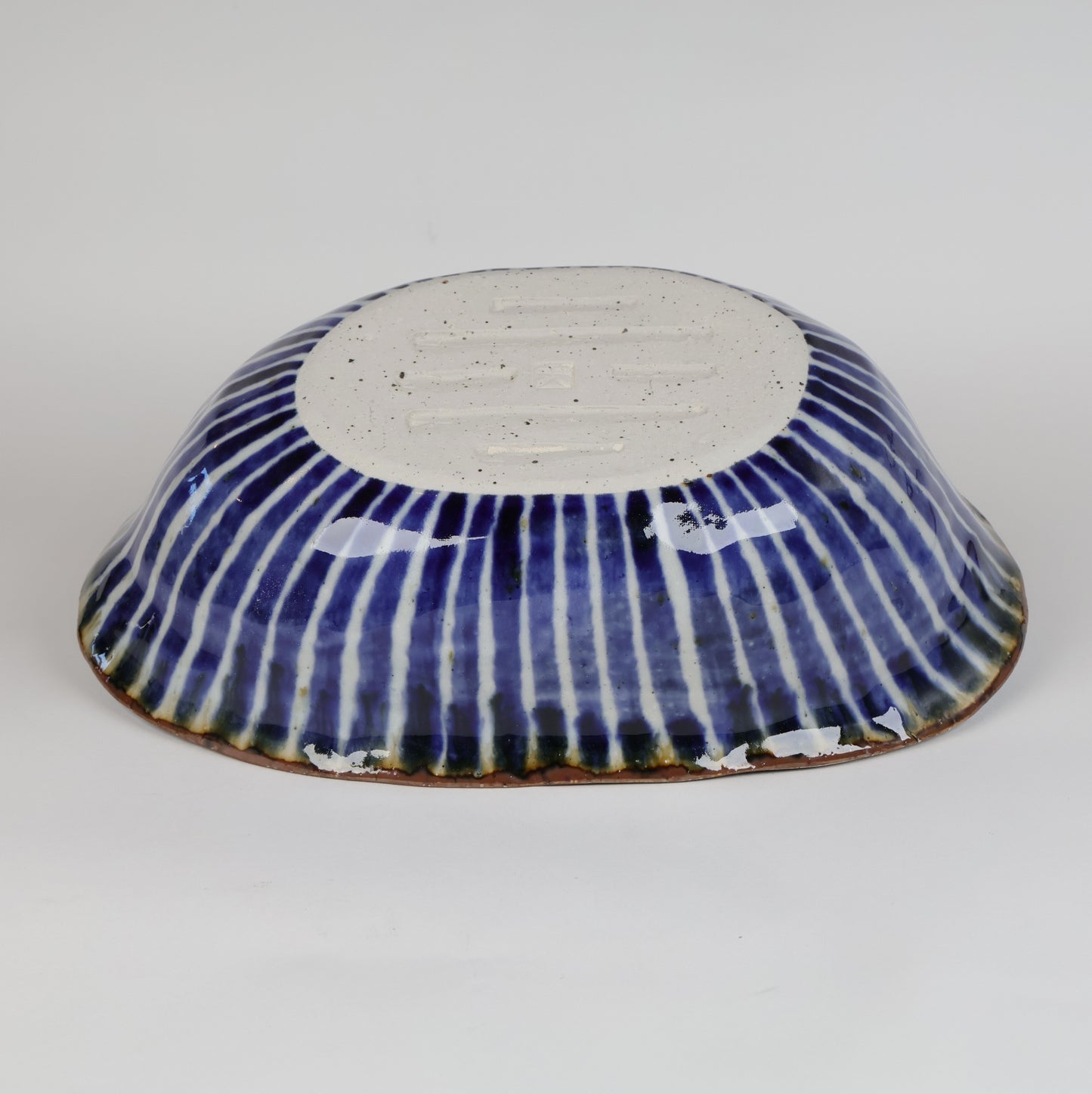 Artisanal Hasami Ware Bowl｜Indigo Sometsukusa Pattern in an Oval Form | Oval Deep Serving Bowl | apanese Hasami Ware