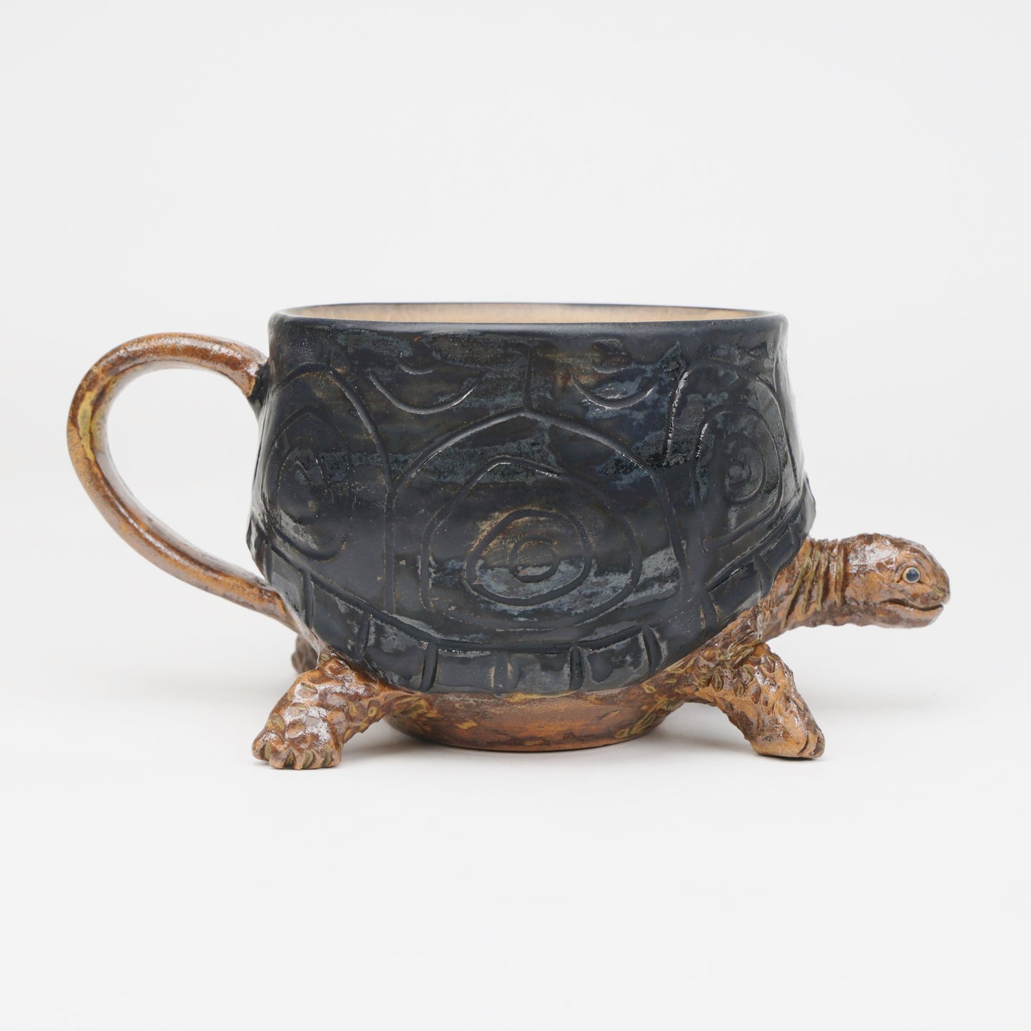 Utsuwa Zoo Turtle Mug | Handmade Japanese Pottery | Unique Animal Mug | Gift from Japan