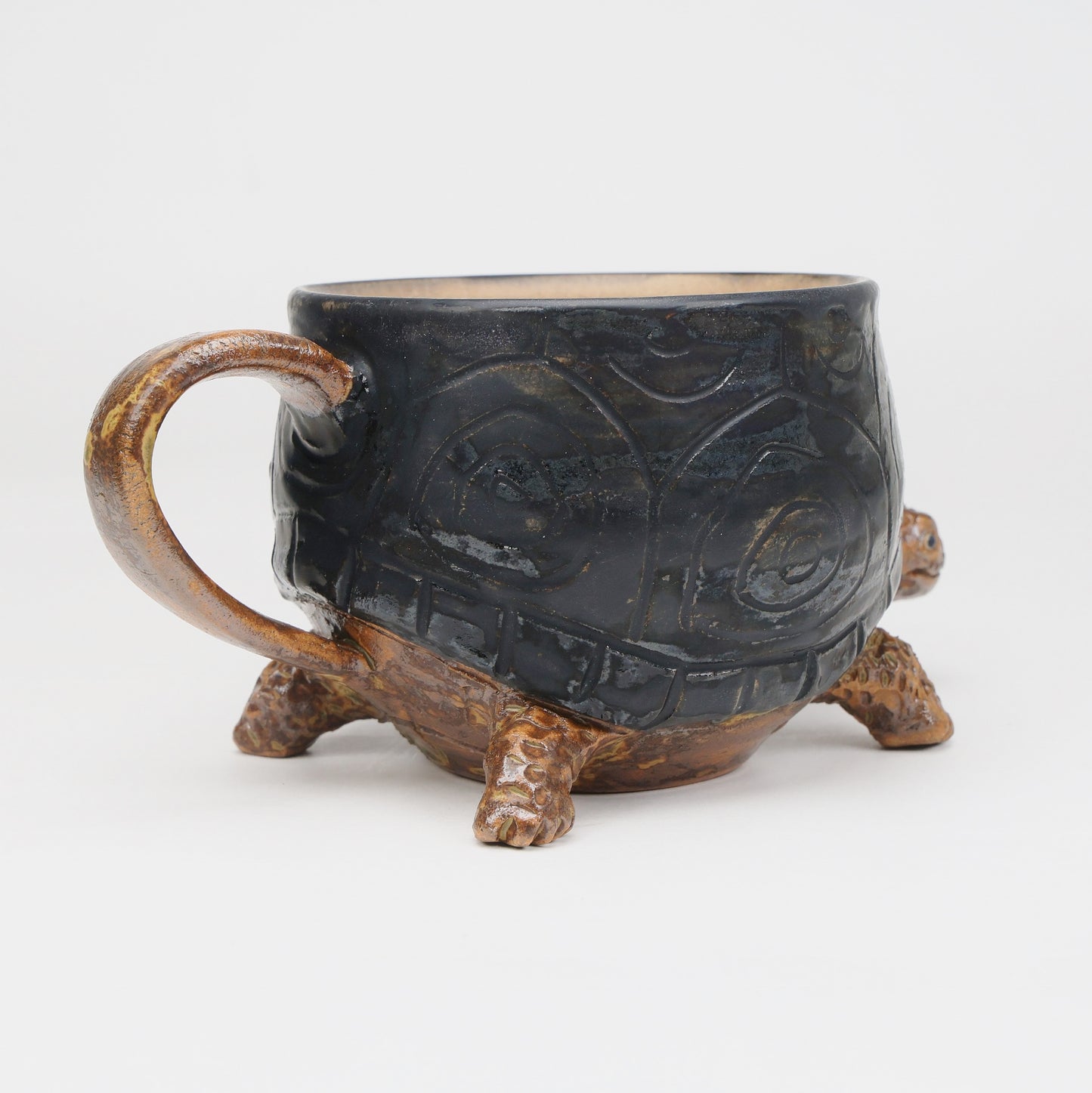 Utsuwa Zoo Turtle Mug | Handmade Japanese Pottery | Unique Animal Mug | Gift from Japan