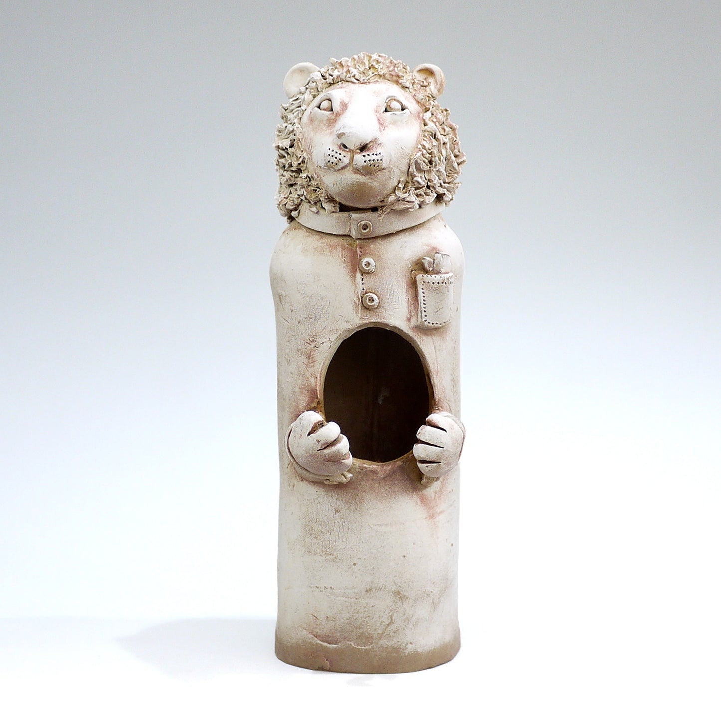 Handcrafted Ceramic Lion Vase | Japanese craft | flower | Vase | Japanese craft | Made in Japan