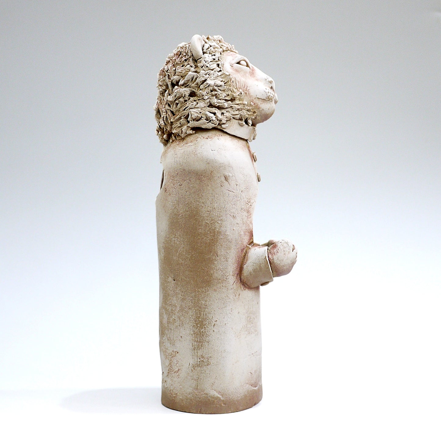 Handcrafted Ceramic Lion Vase | Japanese craft | flower | Vase | Japanese craft | Made in Japan