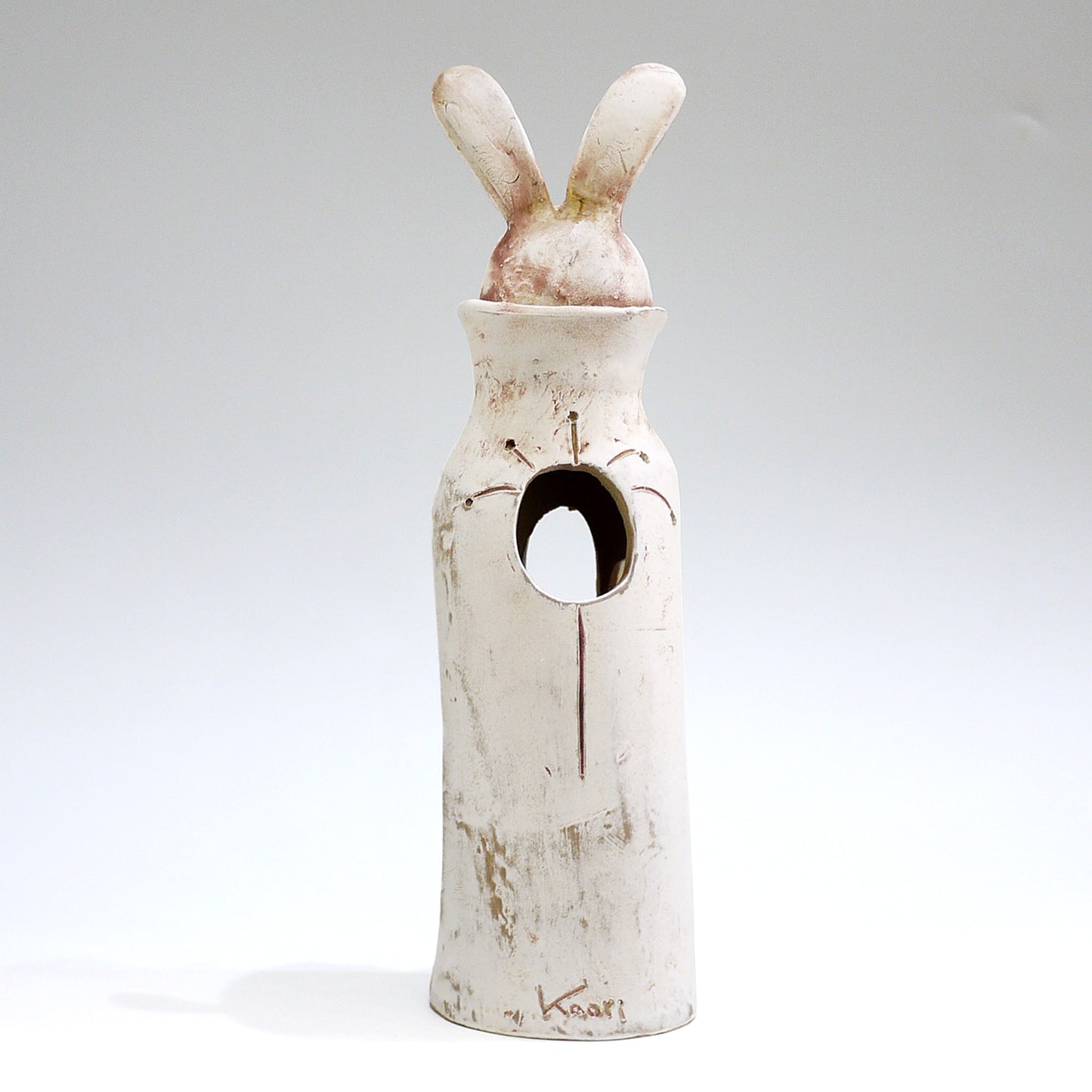 Rabbit vase | Japanese craft | Japanese handcraft | Animal ceramic | Handmade | MinimalistHomeDecor | Made in Japan
