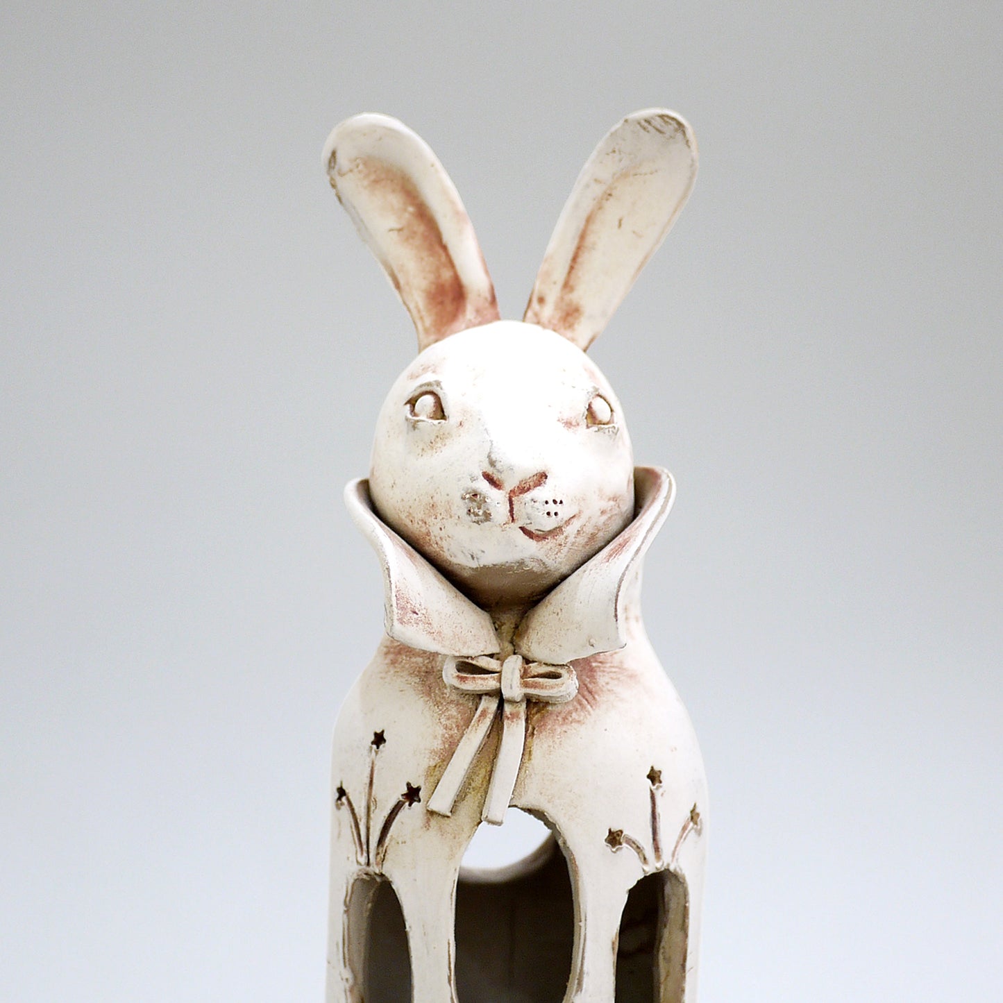 Rabbit vase | Japanese craft | Japanese handcraft | Animal ceramic | Handmade | MinimalistHomeDecor | Made in Japan
