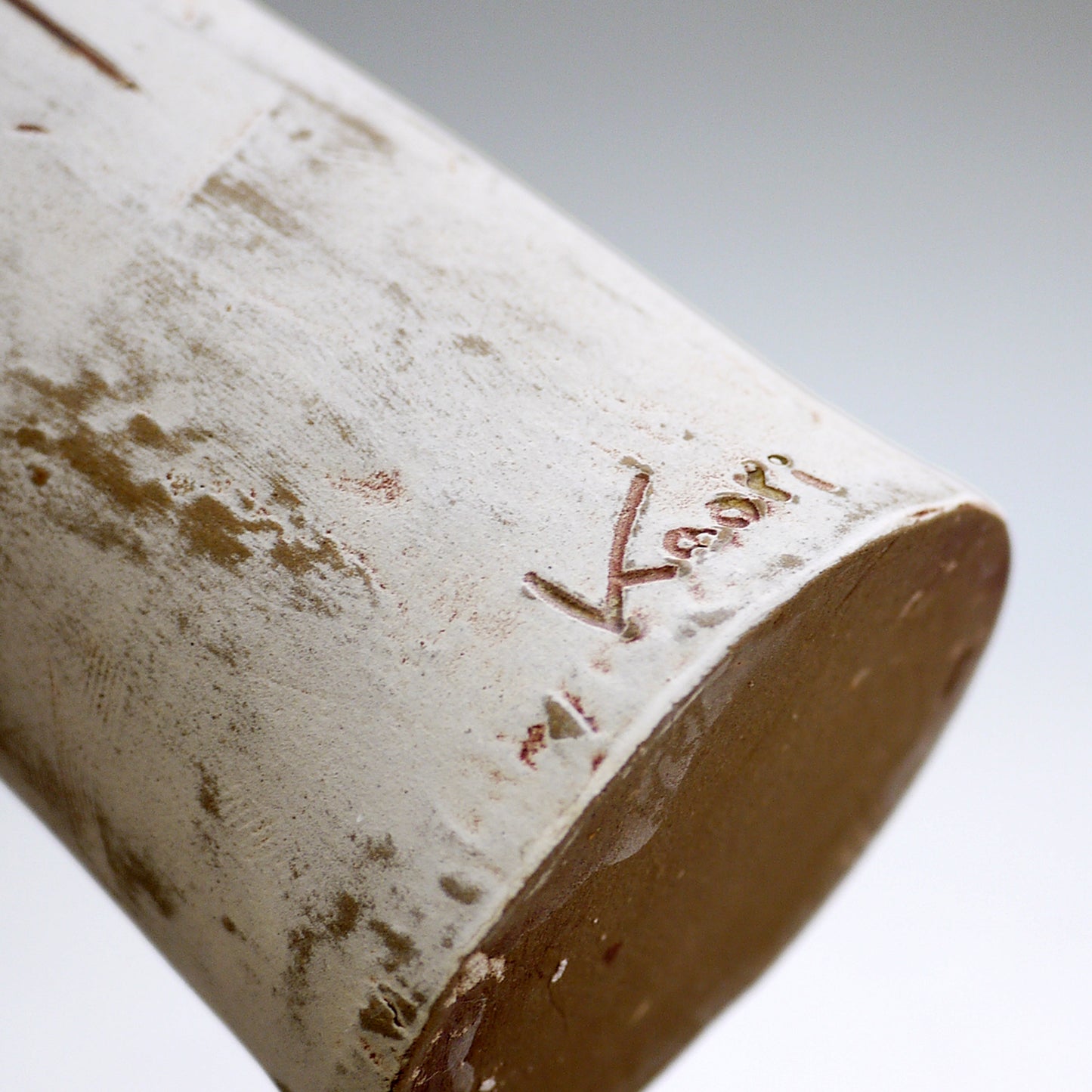Rabbit vase | Japanese craft | Japanese handcraft | Animal ceramic | Handmade | MinimalistHomeDecor | Made in Japan