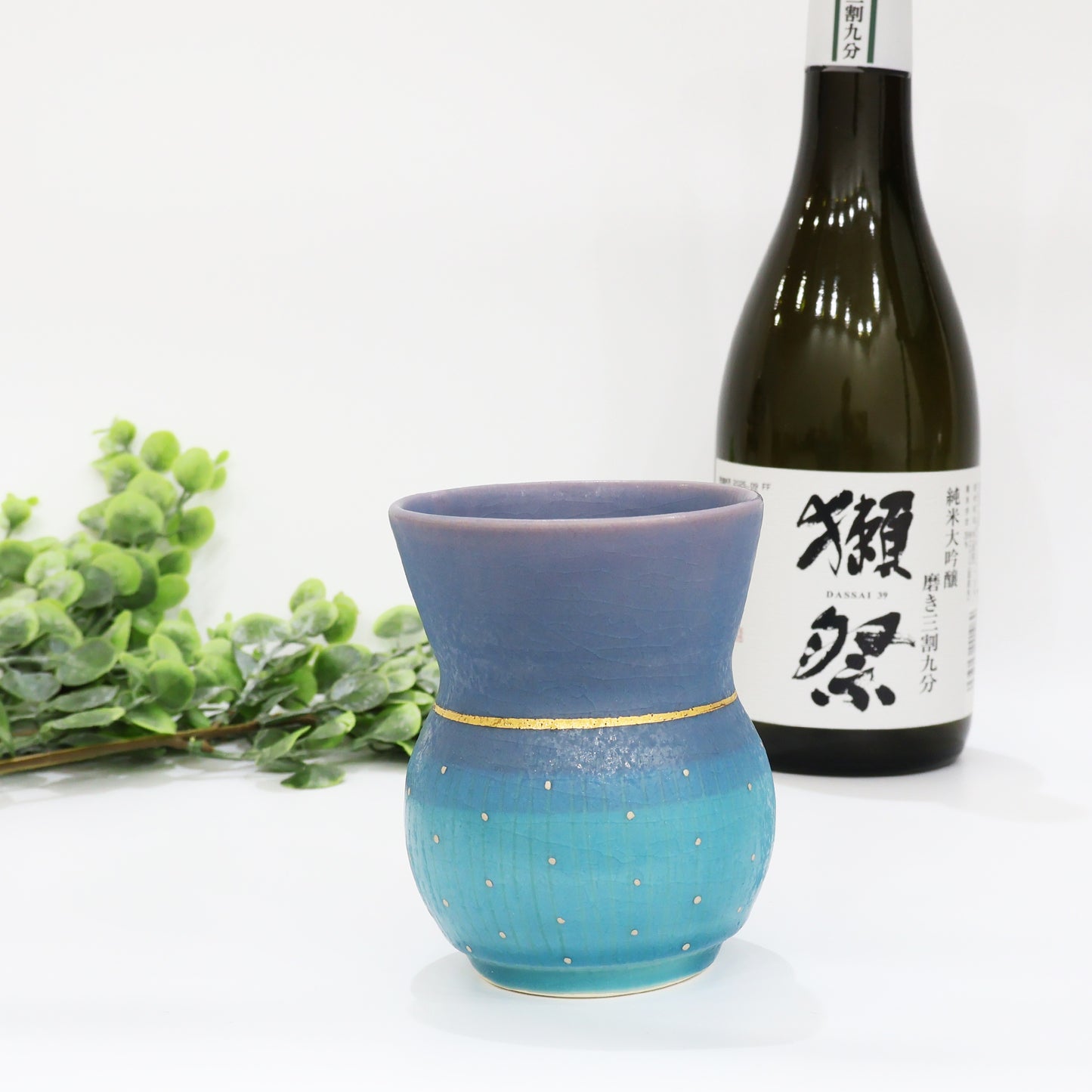 Kasama Ware Blue Sake Cup | Handcrafted Japanese Porcelain | Signed Art Box | Koichi Iinuma | Sake up | Made in Japan