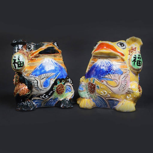 A-Un Fortune Frogs | Kutani Ware Lucky Frog Pair (Yellow × Black) | Prosperity & Protection Figurines | Kutani A-Un Frog Duo in Yellow & Black | Made in Japan