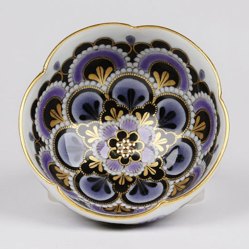 Kutani Porcelain Plum-Shaped Sake Cup | Hand-Painted Masterpiece | Traditional Japanese Sake Cup